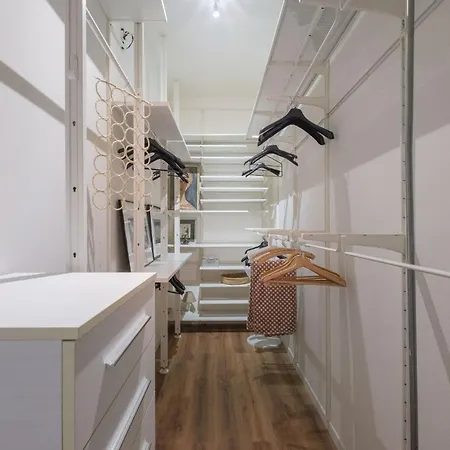 Elegance And Comfort In The Heart Of Bologna